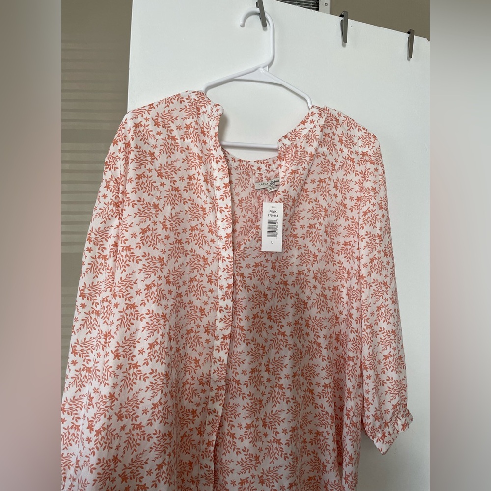 JACHS Girlfriend brand new shirt with tags, size large